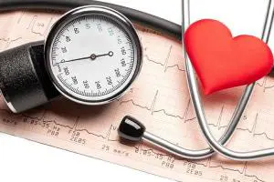 عدد فشار خون نرمال چند است؟