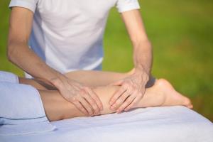 آیا ماساژ پا برای درمان واریس موثر است؟