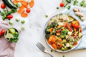 متخصص تغذیه آنلاین + دریافت نوبت اینترنتی